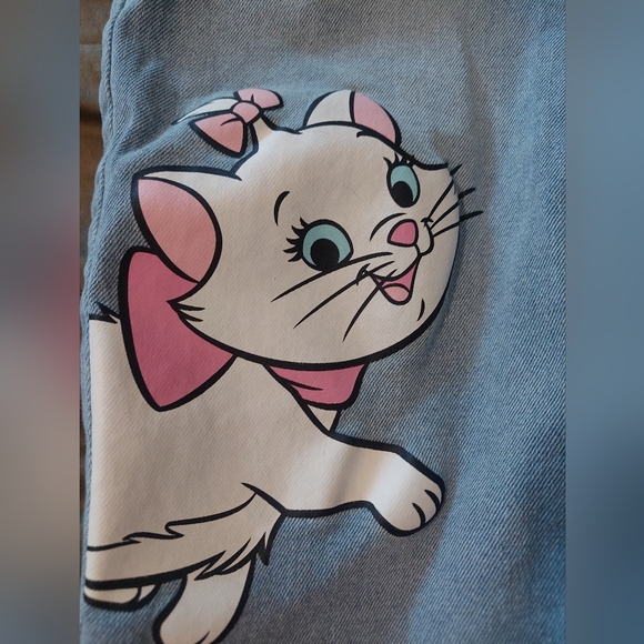 Disney Aristocats Marie Jeans, Jrs Size 7 - Picture 4 of 5